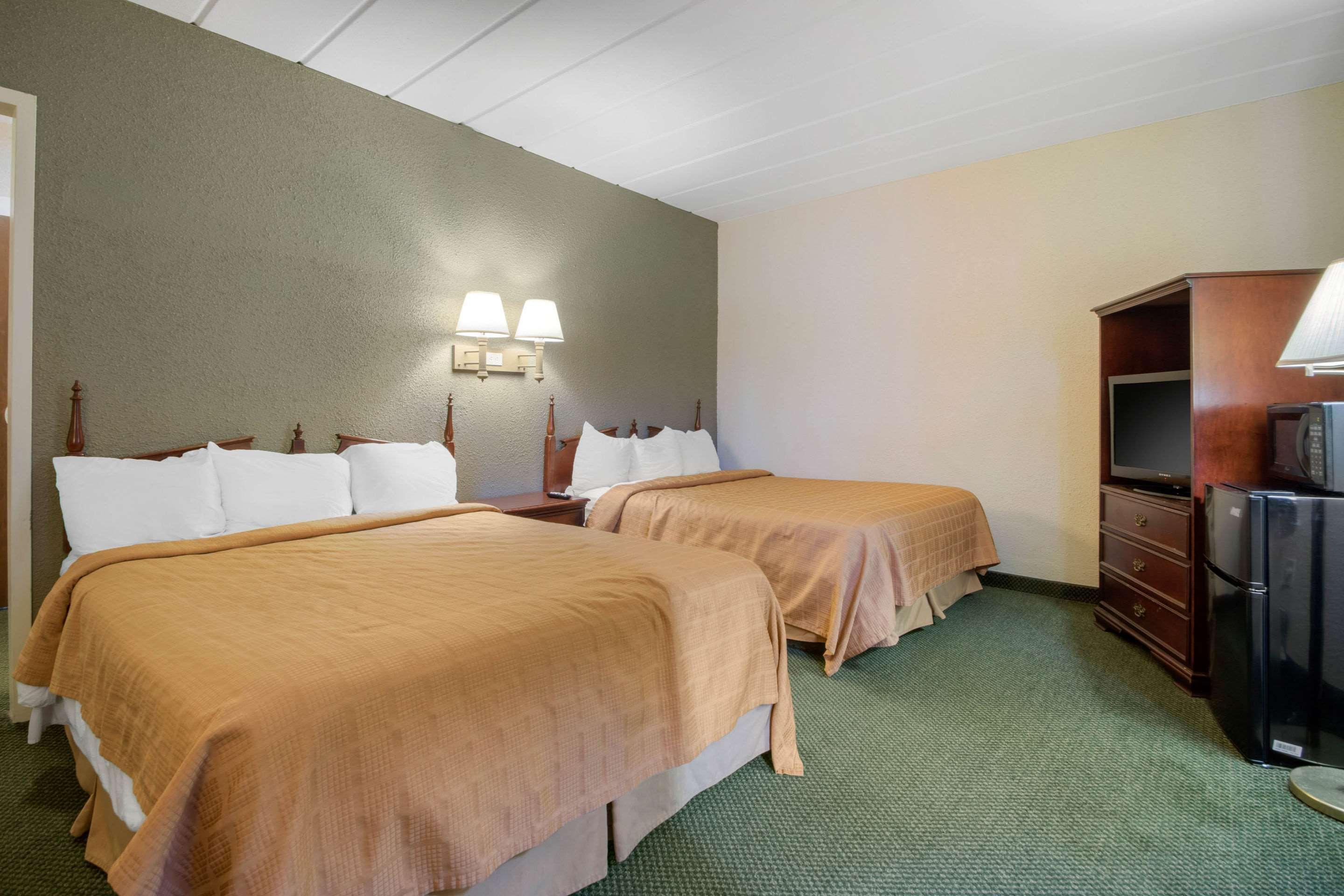 Econo Lodge Wisconsin Rapids Dış mekan fotoğraf