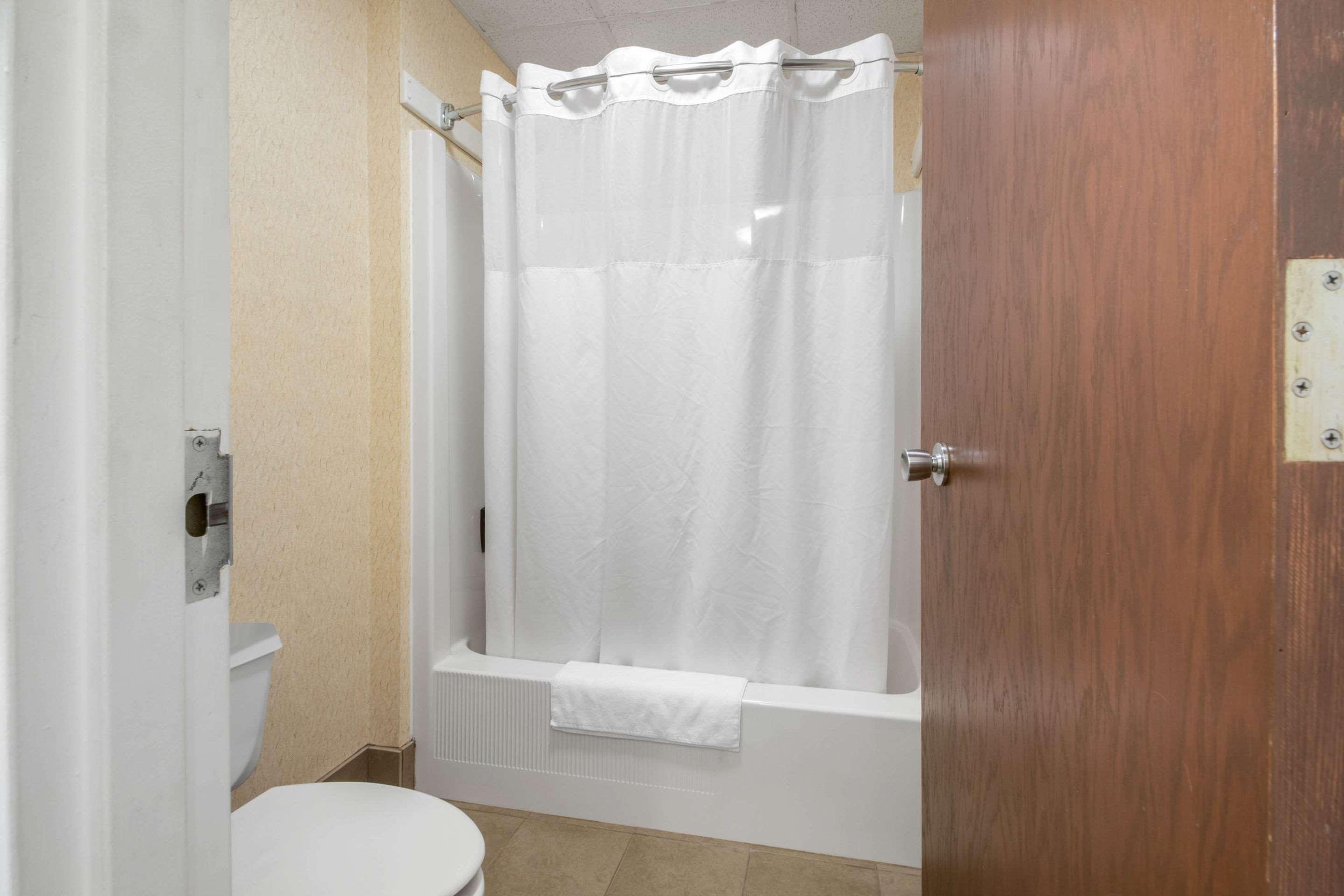 Econo Lodge Wisconsin Rapids Dış mekan fotoğraf