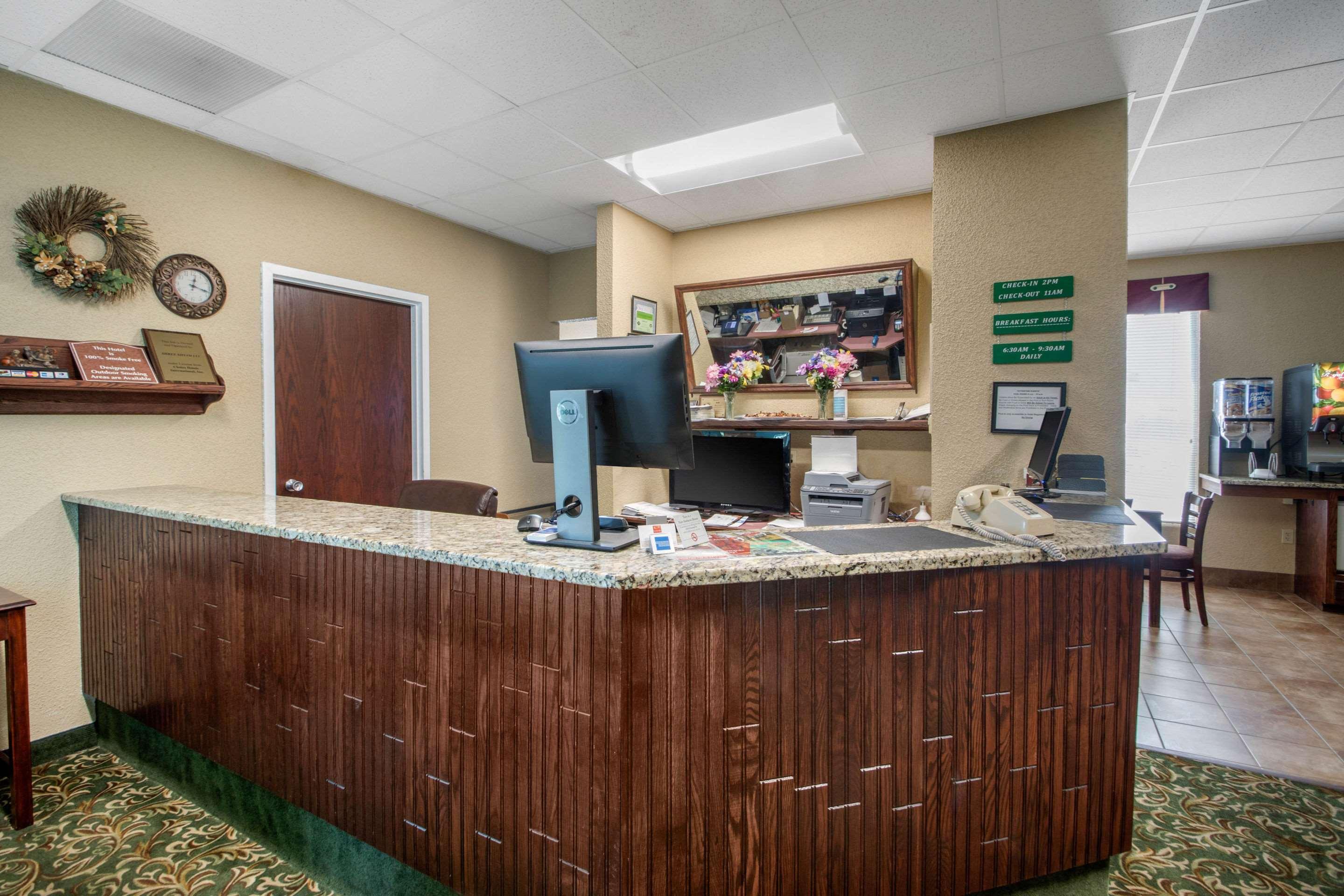 Econo Lodge Wisconsin Rapids Dış mekan fotoğraf