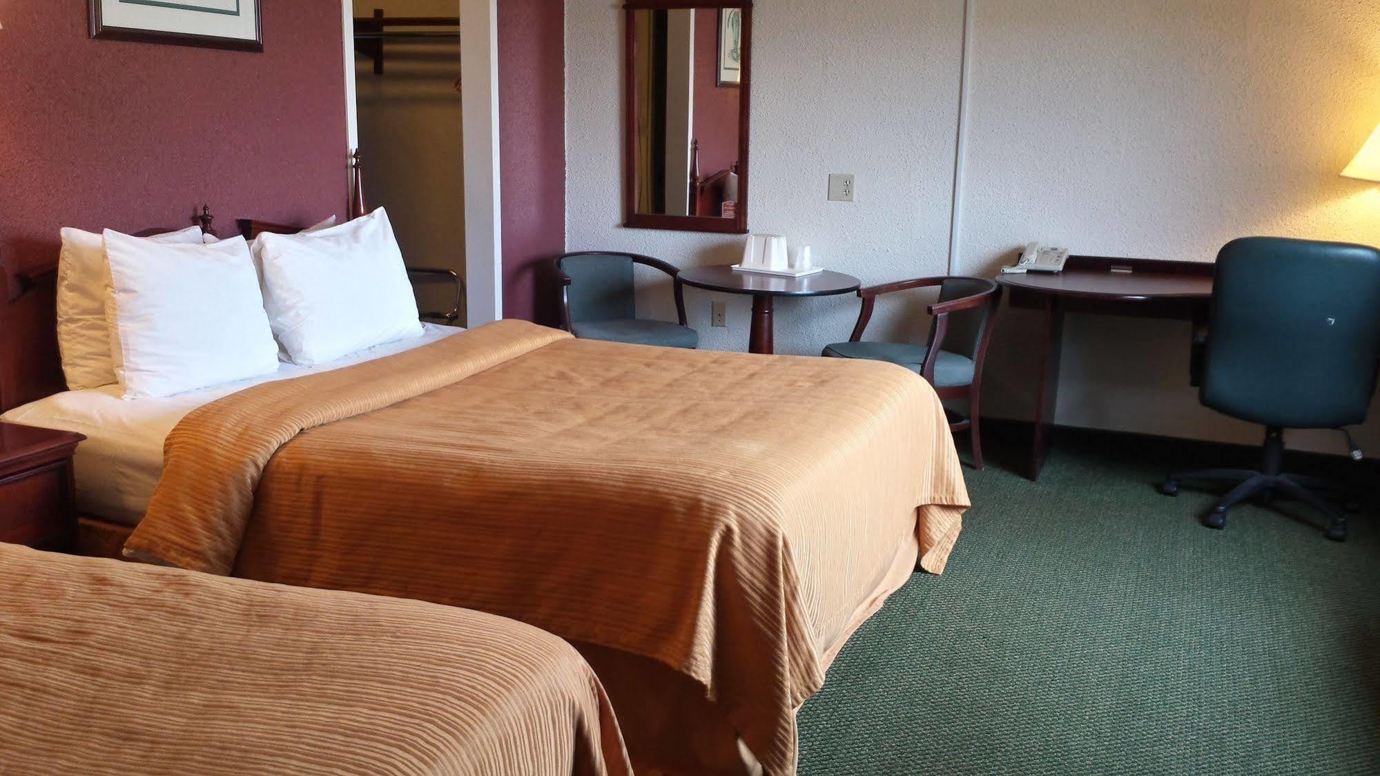 Econo Lodge Wisconsin Rapids Dış mekan fotoğraf